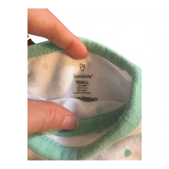 SwaddleMe Green and Polka Dot Sleep Sacks - Picture 3 of 4